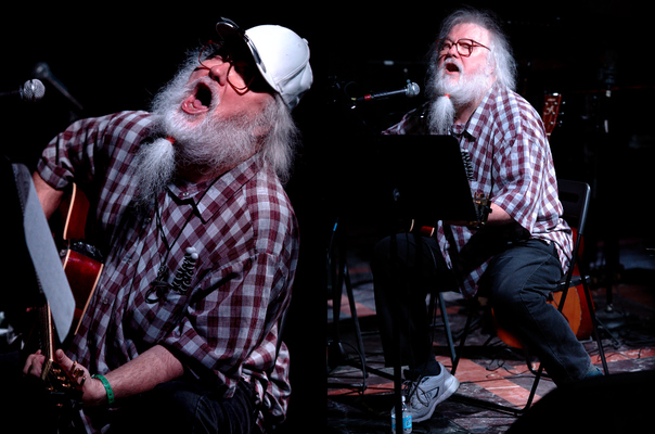 rsteviemoore_issueprojectroom_3